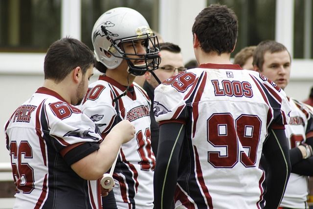 32岁之年龄首度入选　英格兰中坚丹般称可担任领袖角色.